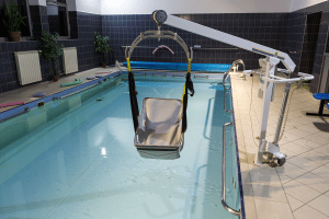 Seminole Pool Lifts AdobeStock 215248019 pool lift 3 300x200